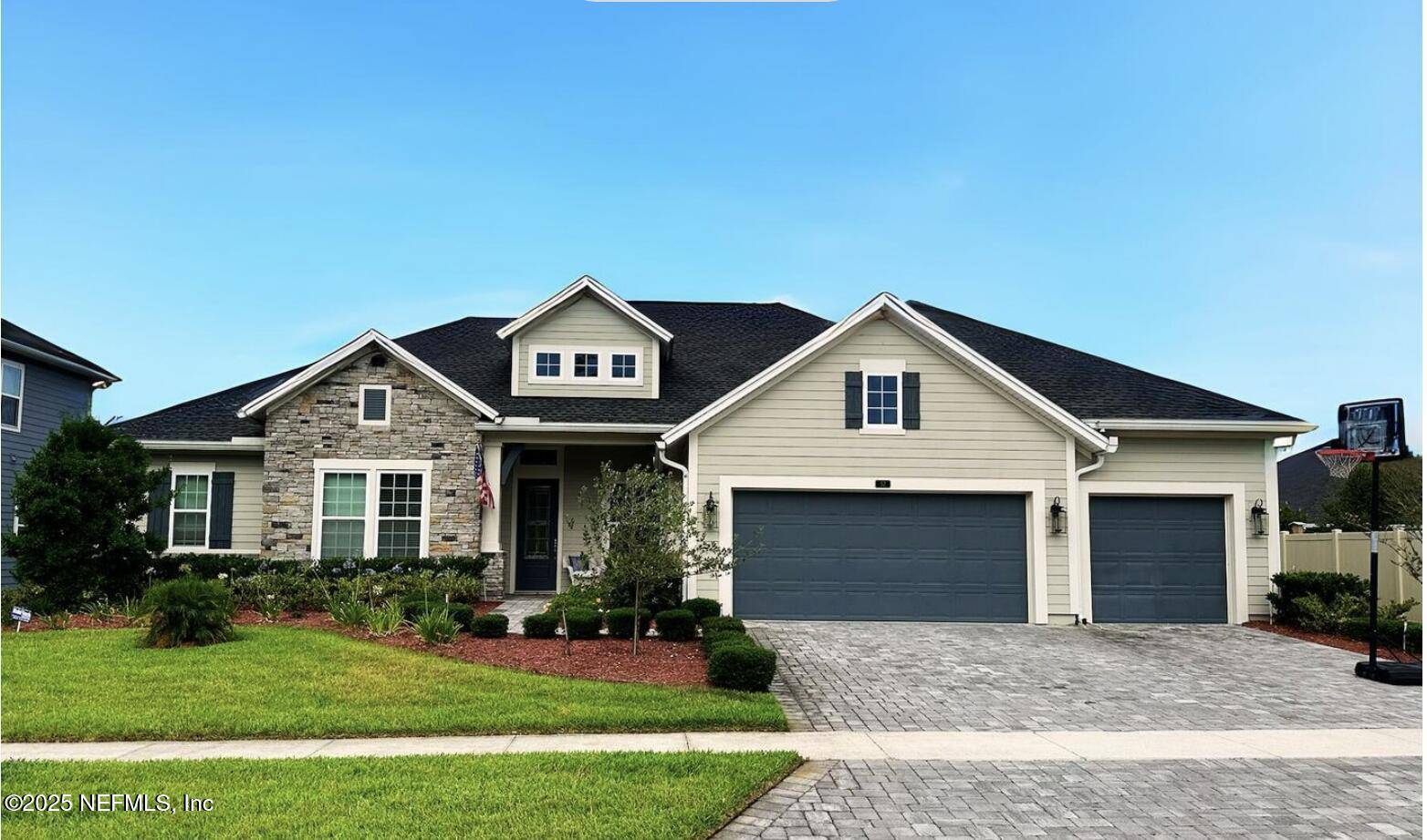 52 CLARENDON RD, St. Johns, FL 32259