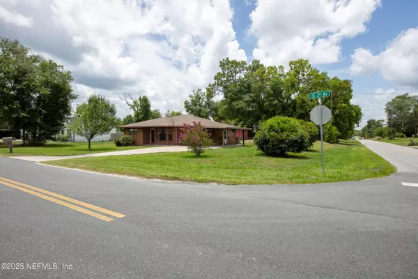 Keystone Heights, FL 32656,4422 SE 2ND AVE