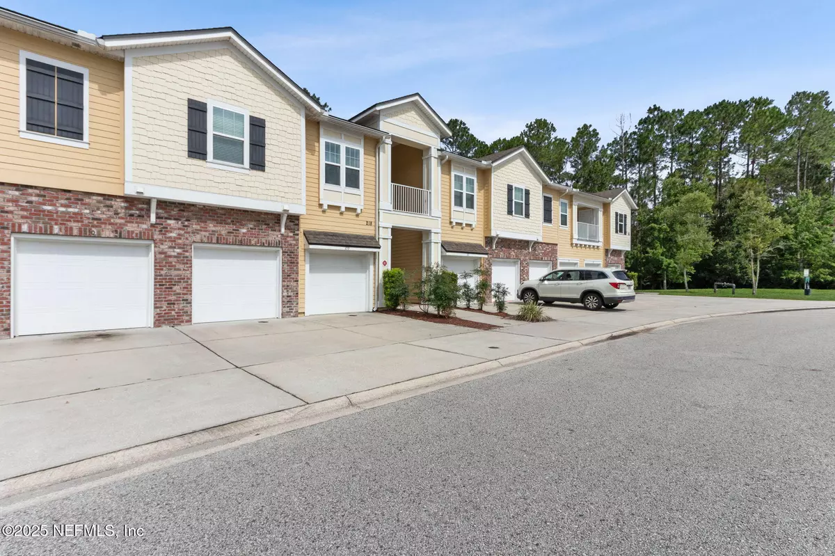 St. Johns, FL 32259,218 LARKIN PL #110