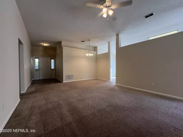 Fleming Island, FL 32003,1426 LAUREL OAK DR