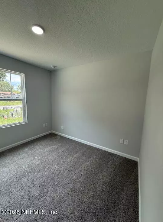 Jacksonville, FL 32220,8045 DRIGGERS ST