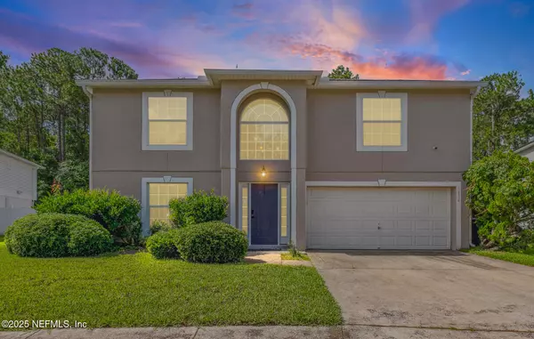 8164 FOXDALE DR, Jacksonville, FL 32210