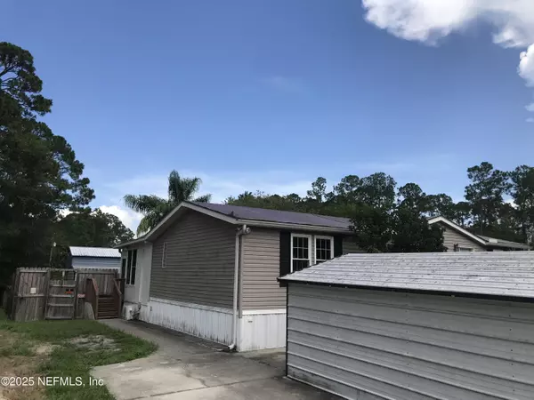 Satsuma, FL 32189,220 HORSE LANDING RD