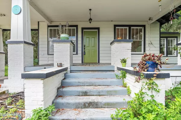 Palatka, FL 32177,1901 OAK ST