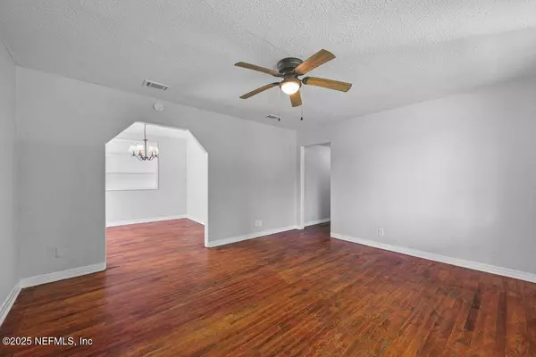 Jacksonville, FL 32205,3322 ERNEST ST