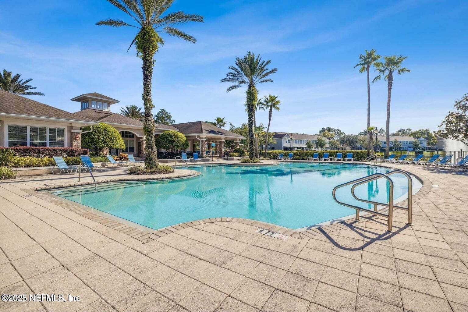 Jacksonville, FL 32256,7990 BAYMEADOWS RD E #1901