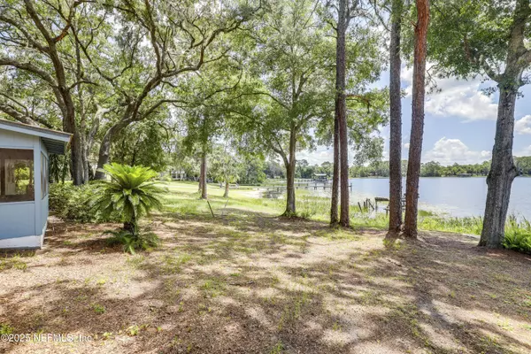 Pomona Park, FL 32181,104 CARTER-WHITTAKER LN