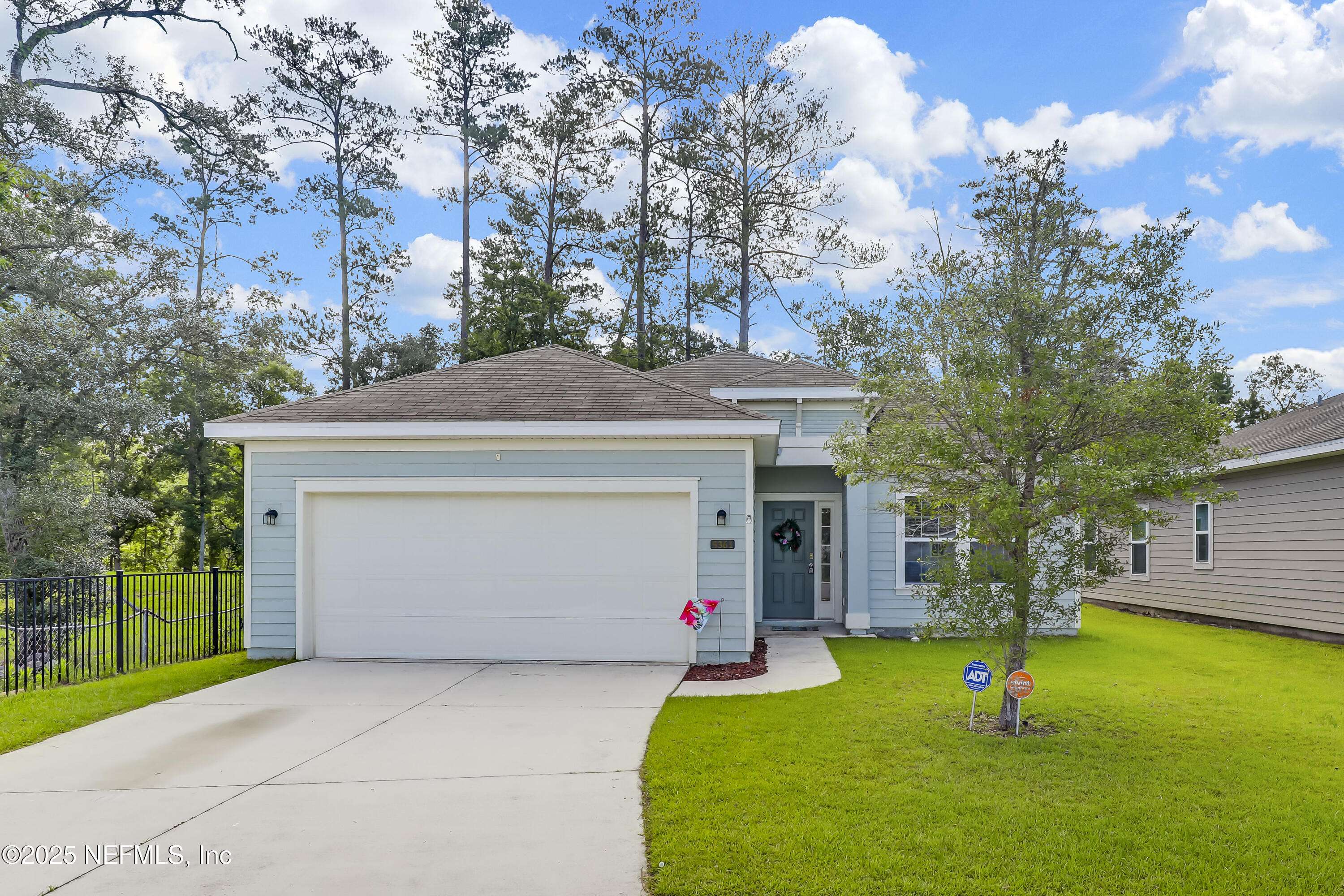 5361 PRESTON BENTLEY DR, Jacksonville, FL 32218