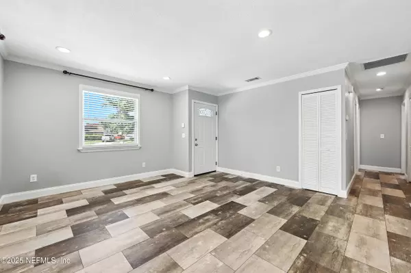 Jacksonville, FL 32244,8481 BLUESTEM CT