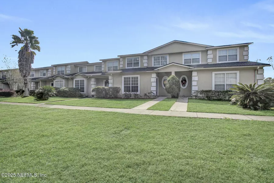 3164 RAVINES RD, Middleburg, FL 32068