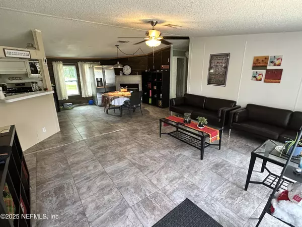 Middleburg, FL 32068,3221 ROBIN LN