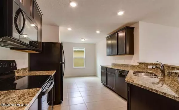 Macclenny, FL 32063,8650 LAKE GEORGE CIR W