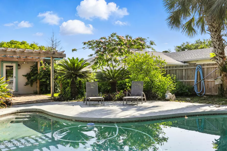 10 SEA BASS LN, Ponte Vedra Beach, FL 32082