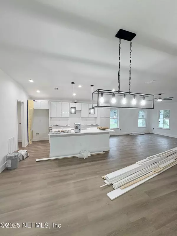 Florahome, FL 32140,1264 CORAL FARMS RD