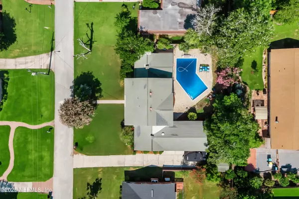 Jacksonville, FL 32217,3679 RUSTIC LN