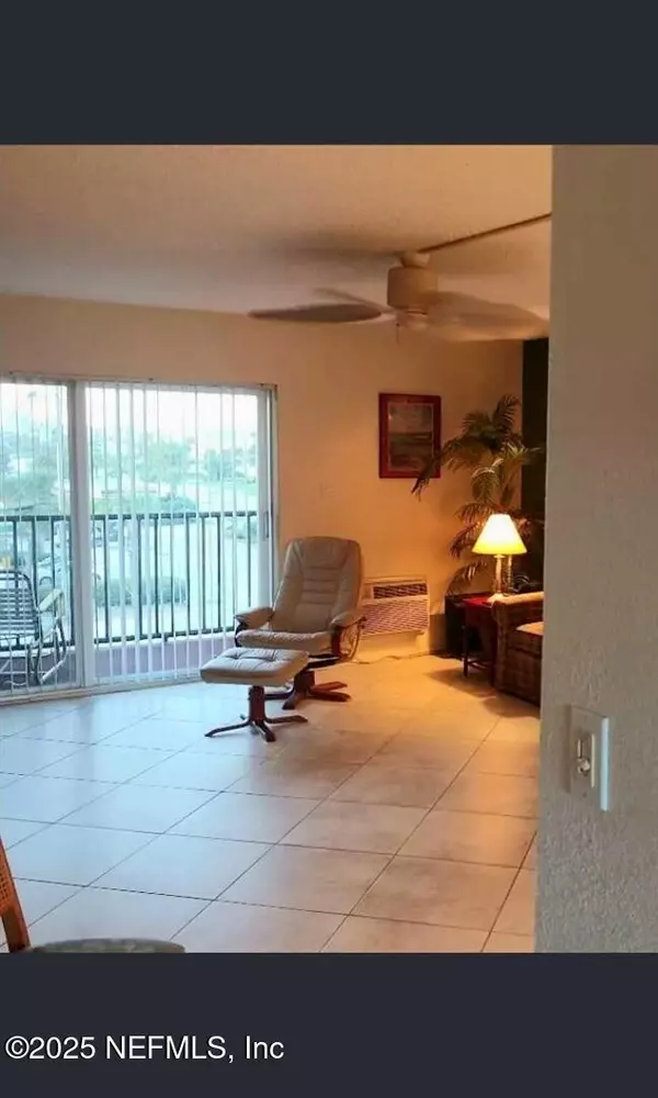New Smyrna Beach, FL 32169,3700 ATLANTIC AVE #405