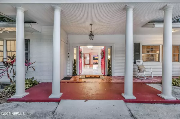 Orange Park, FL 32073,2785 HOLLY POINT RD E