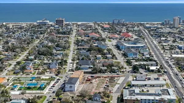 Jacksonville Beach, FL 32250,1042 2ND AVE N