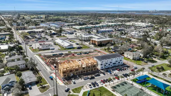 Jacksonville Beach, FL 32250,1034 2ND AVE N