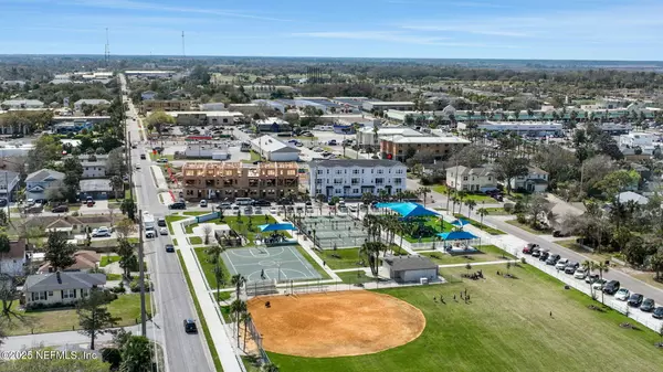 Jacksonville Beach, FL 32250,1026 2ND AVE N