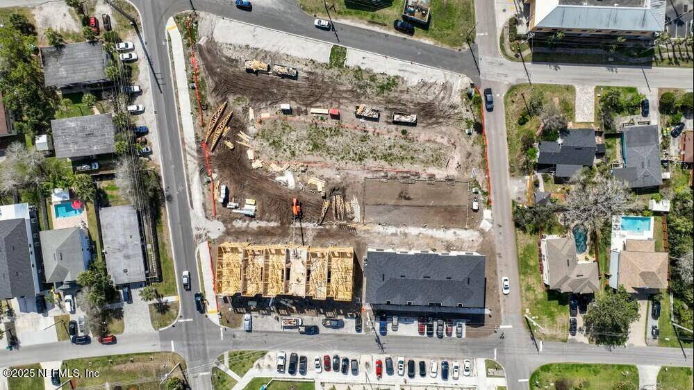 Jacksonville Beach, FL 32250,1018 2ND AVE N