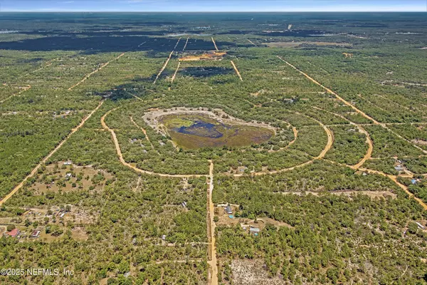 Interlachen, FL 32148,120 LAKE LUCY