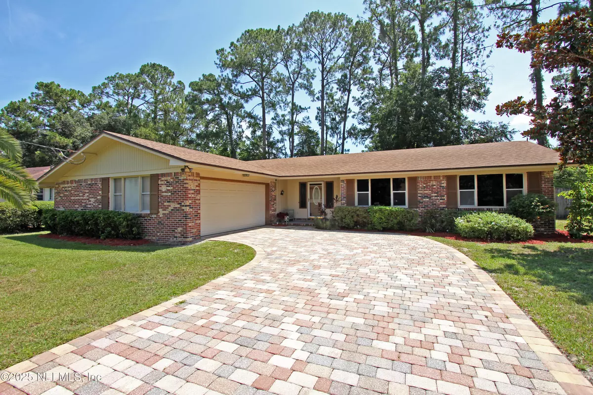 Jacksonville, FL 32257,10617 SILKWOOD DR