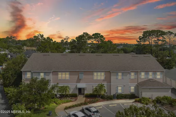 Ponte Vedra Beach, FL 32082,136 PONTE VEDRA COLONY CIR #136