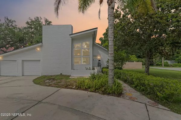 Jacksonville, FL 32217,7955 SAN JOSE BLVD