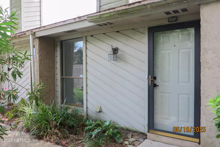 3801 CROWN POINT RD #1332, Jacksonville, FL 32257