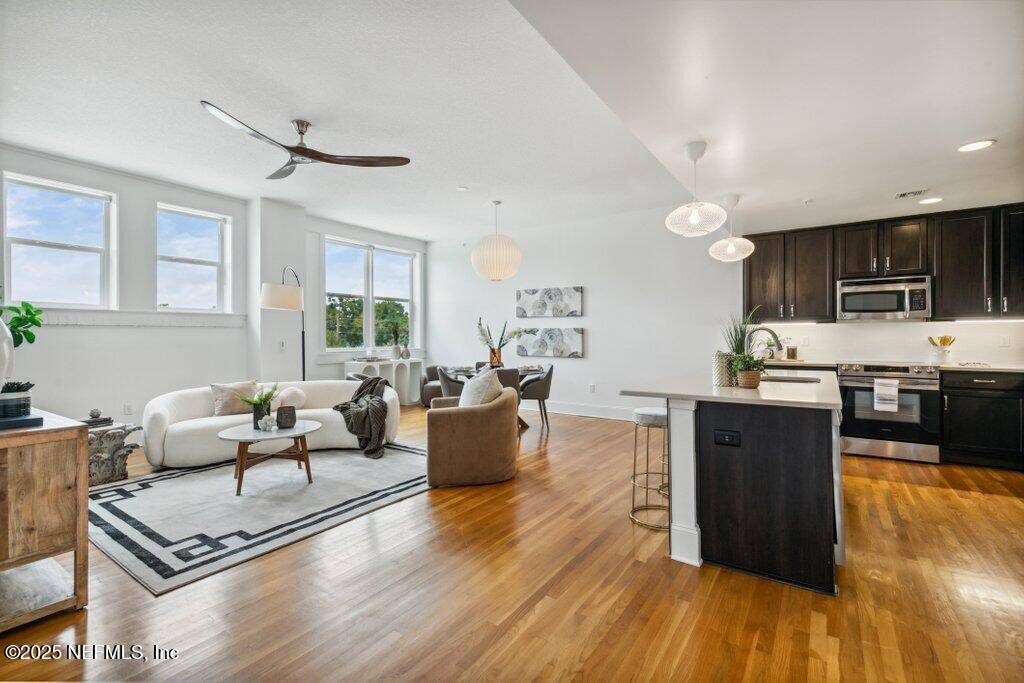 Jacksonville, FL 32204,2525 COLLEGE ST #2305