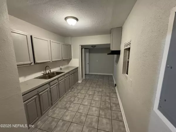 Jacksonville, FL 32254,3325 COLUMBUS AVE