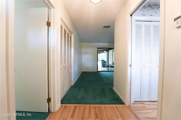 Jacksonville, FL 32217,5042 BRIGHTON DR