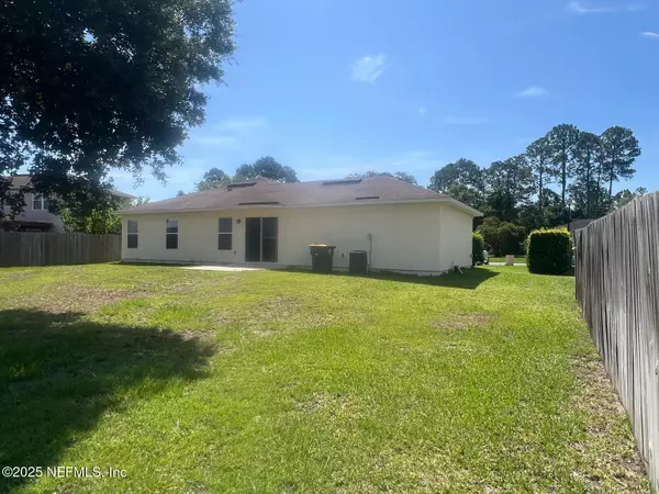 Jacksonville, FL 32222,7110 NEWMAN LAKE CT