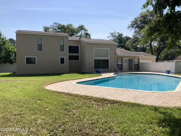 Orange Park, FL 32073,2764 ADMIRALS WALK DR E