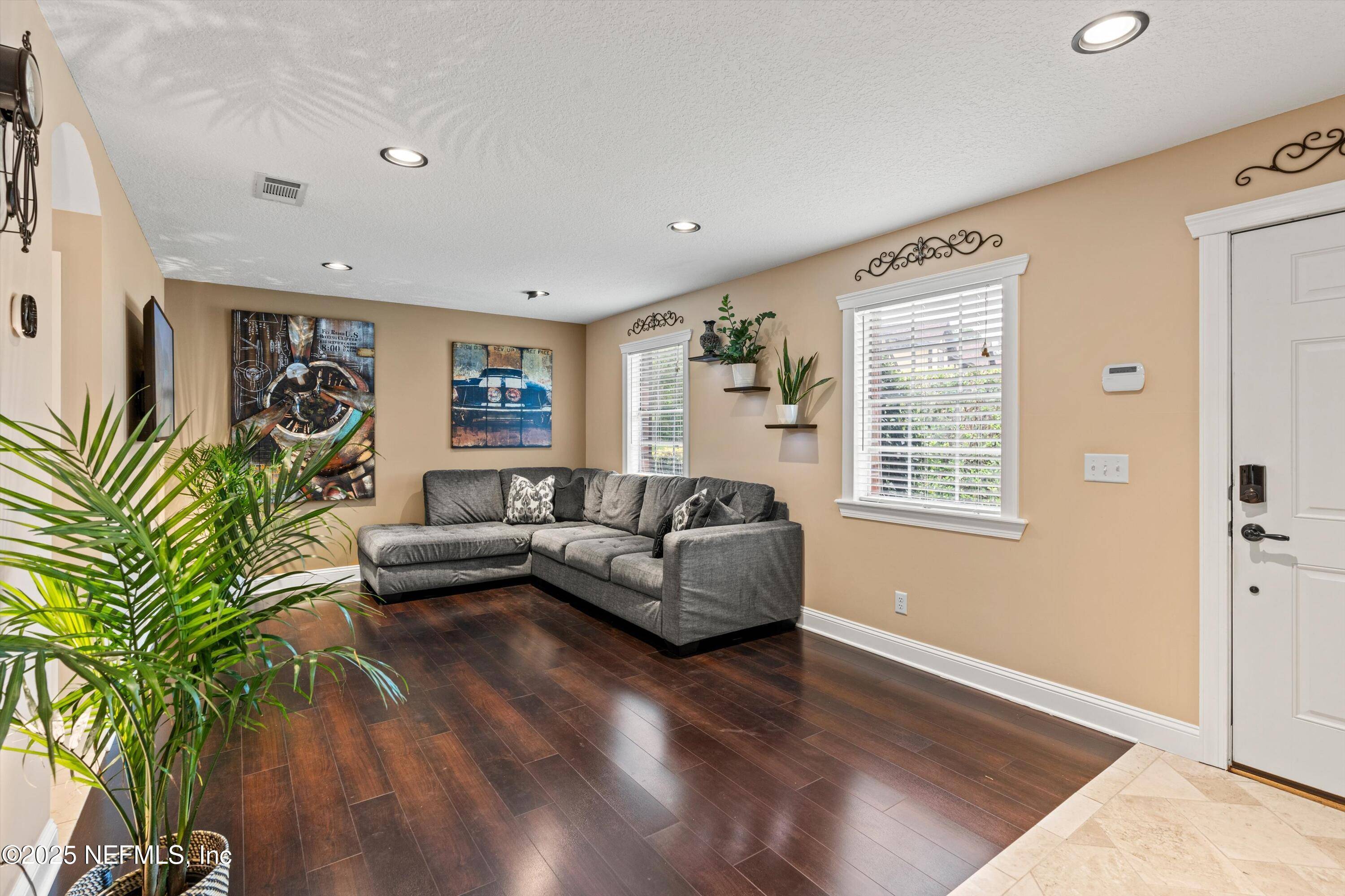 Jacksonville, FL 32217,4807 EVENLODE LN