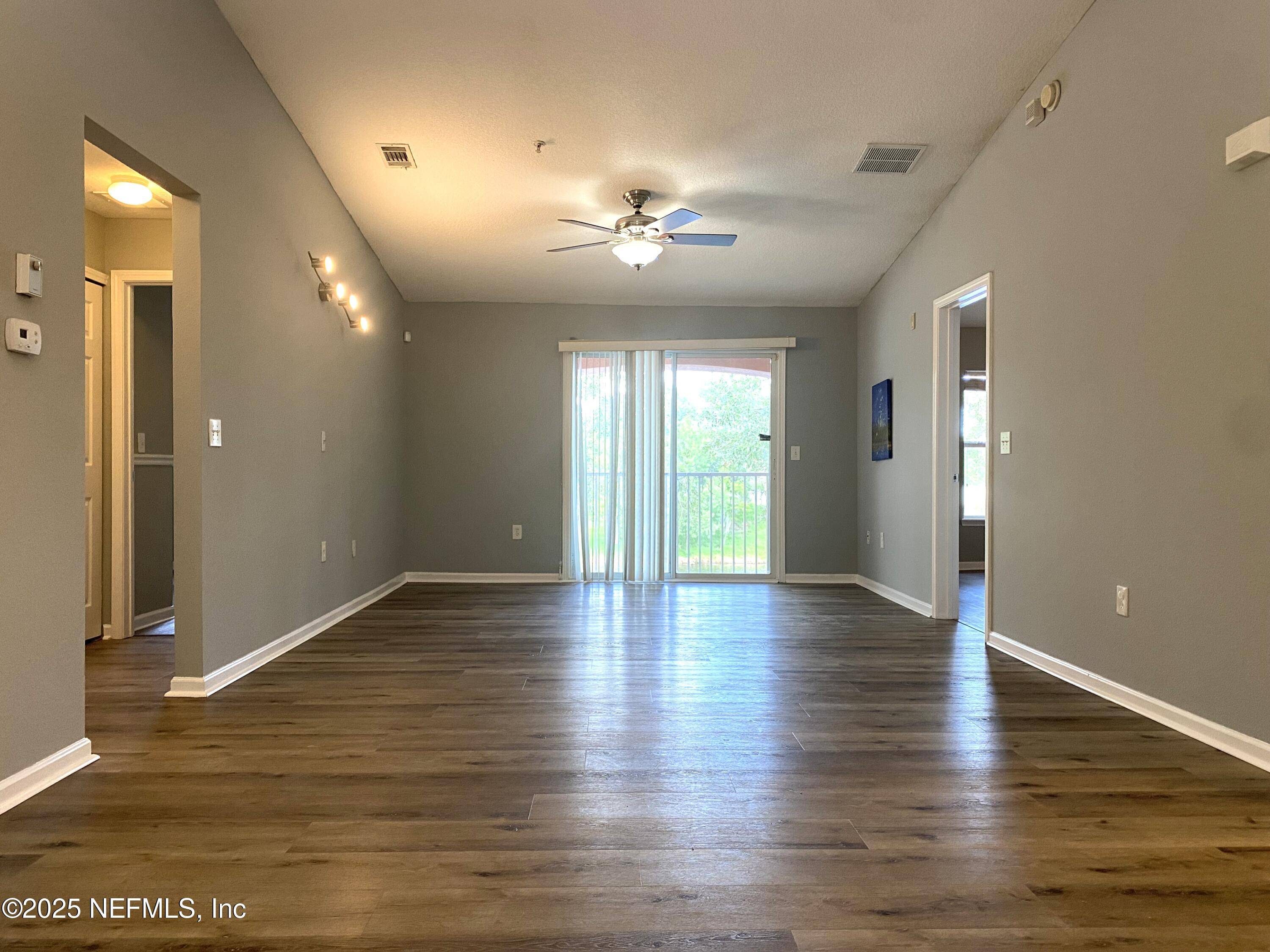 Jacksonville, FL 32224,13827 HERONS LANDING WAY #12