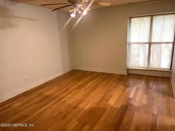 Jacksonville, FL 32256,1102 WOOD HILL PL #1102