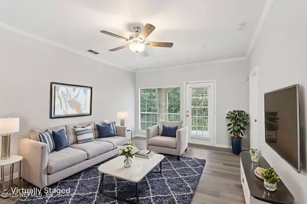 Jacksonville, FL 32256,7800 POINT MEADOWS DR #426