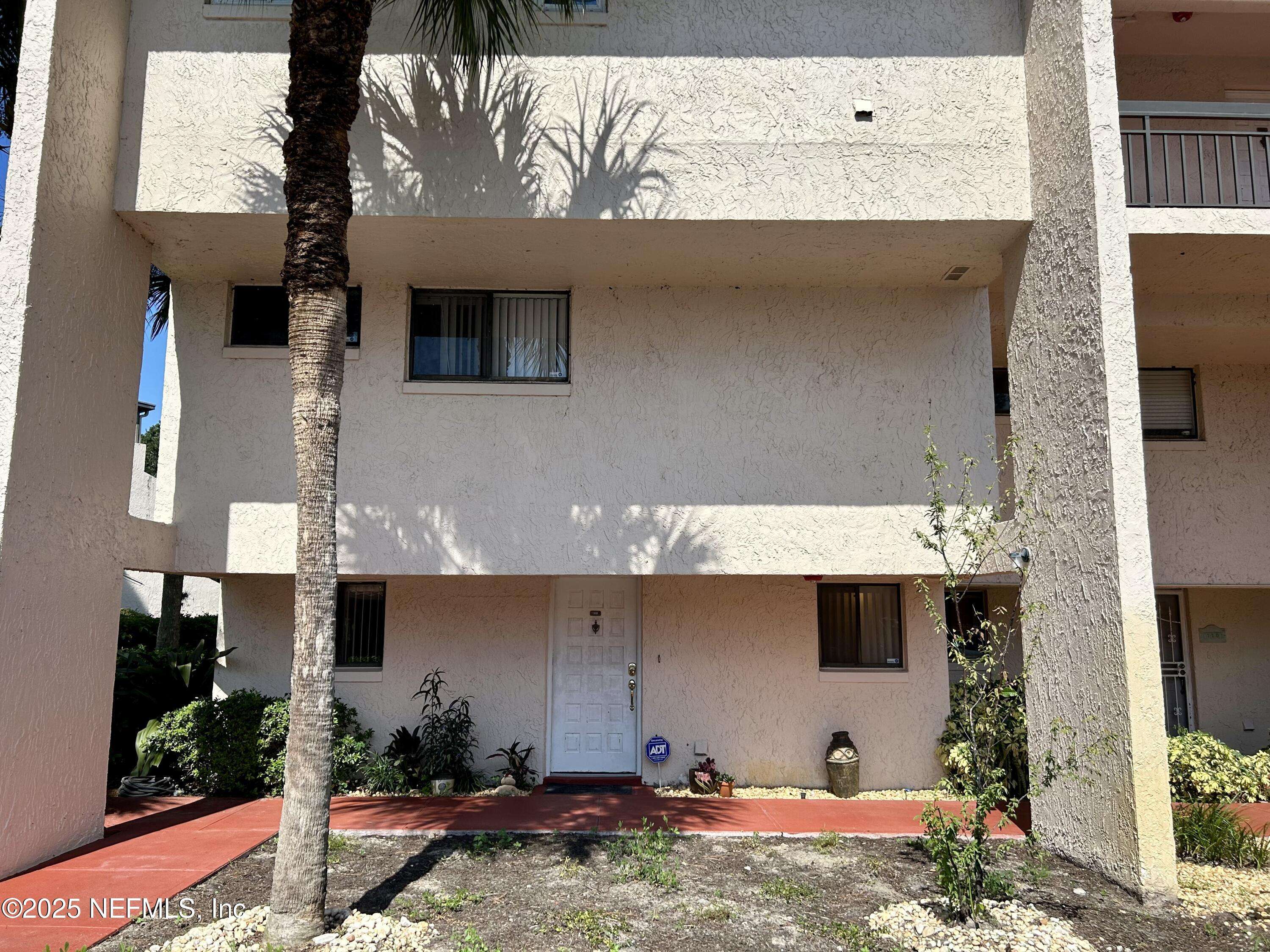 Casselberry, FL 32707,1162 CARMEL CIR #100