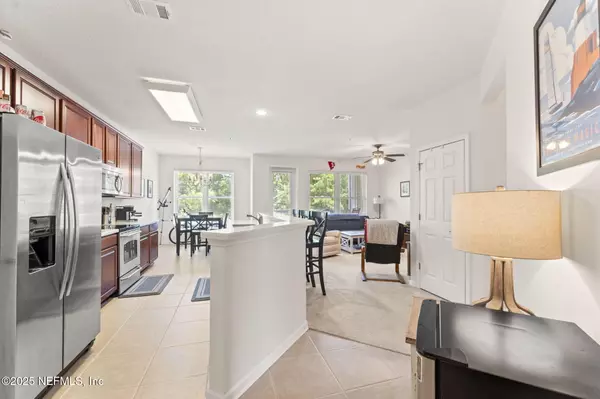Jacksonville, FL 32224,13364 BEACH BLVD #518