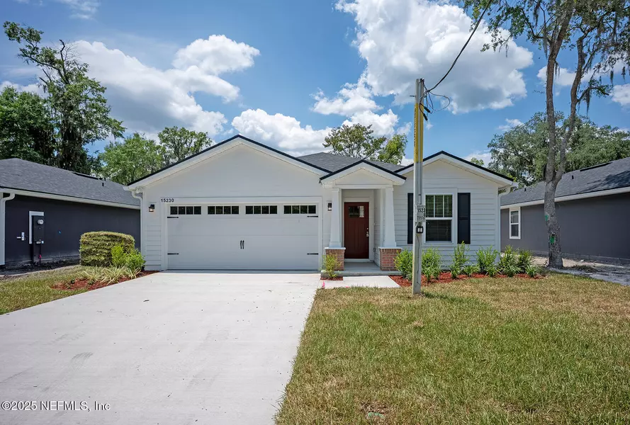 15230 ROBERT AVE, Jacksonville, FL 32218