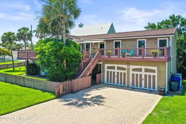 Vilano Beach, FL 32084,90 ZAMORA ST