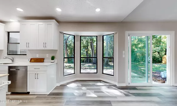 Fleming Island, FL 32003,536 LOS PALMAS DR