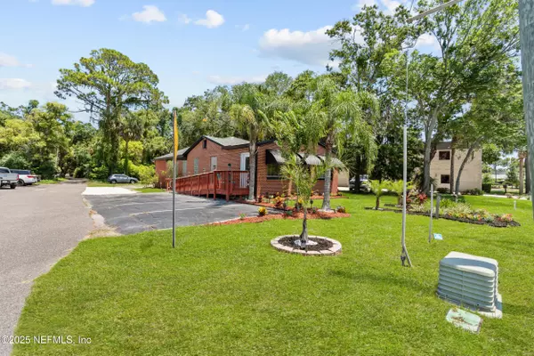 Atlantic Beach, FL 32233,1887 MAYPORT RD