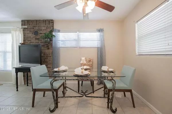 Jacksonville Beach, FL 32250,1869 ARDEN WAY