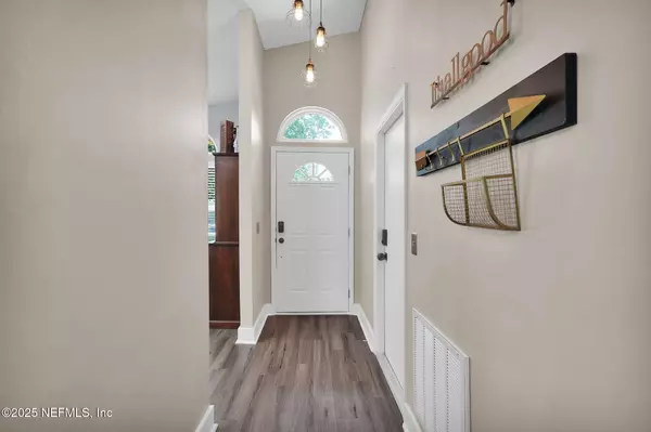 Jacksonville, FL 32257,4645 RIDGE WALK LN