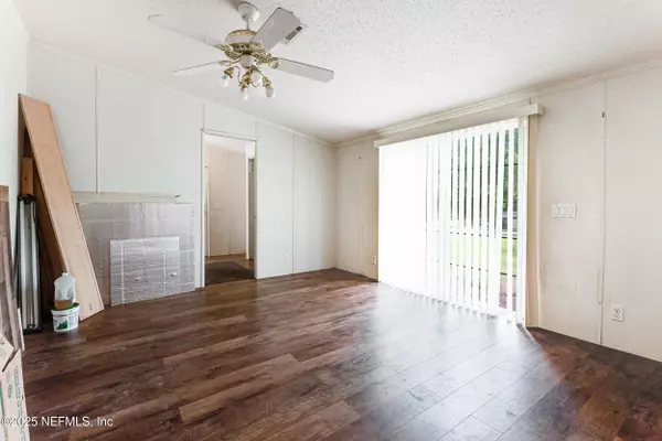 Jacksonville, FL 32220,8878 ORME RD