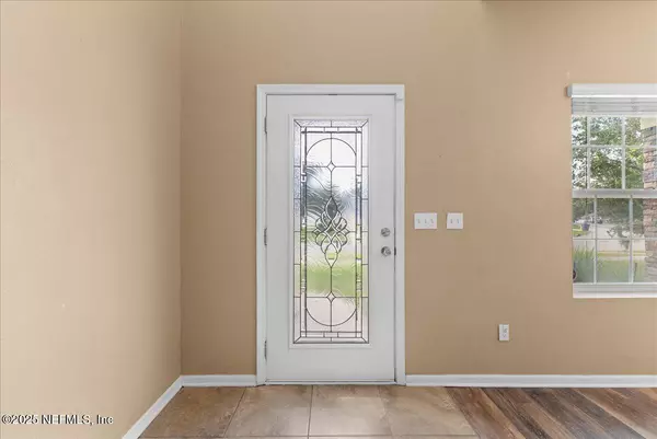 Jacksonville, FL 32218,15914 BAINEBRIDGE DR