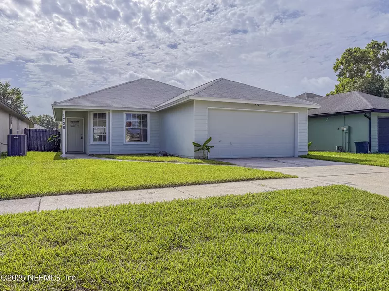 1736 ASHWOOD CIR, Middleburg, FL 32068
